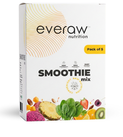 Box of everaw nutrition smoothie mix on a white background