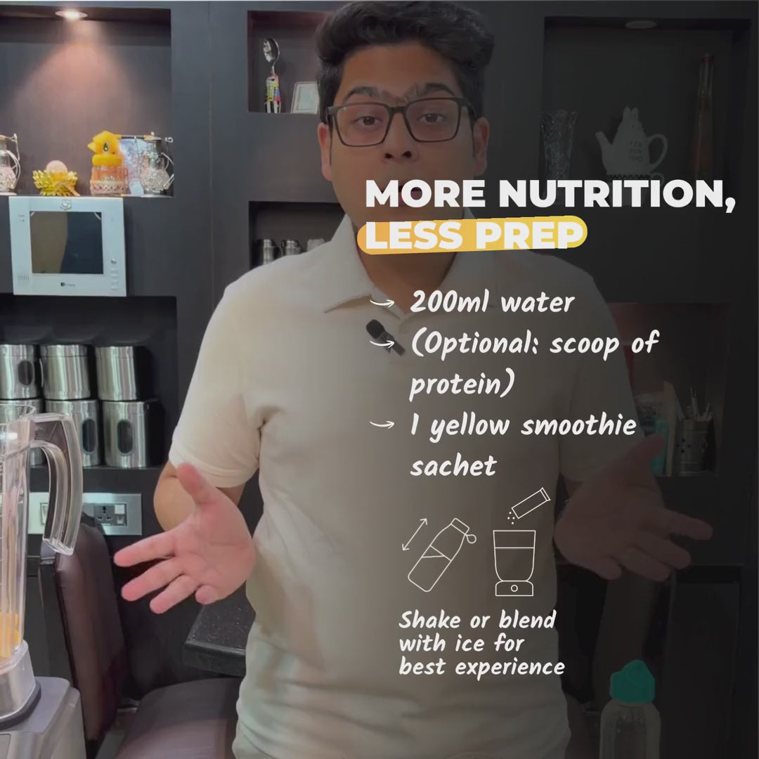 Everaw Yellow Smoothie Mix in action: sachet poured into water, shaken, served in 30 seconds. Real fruit smoothie powder with mango, banana, orange, almond.