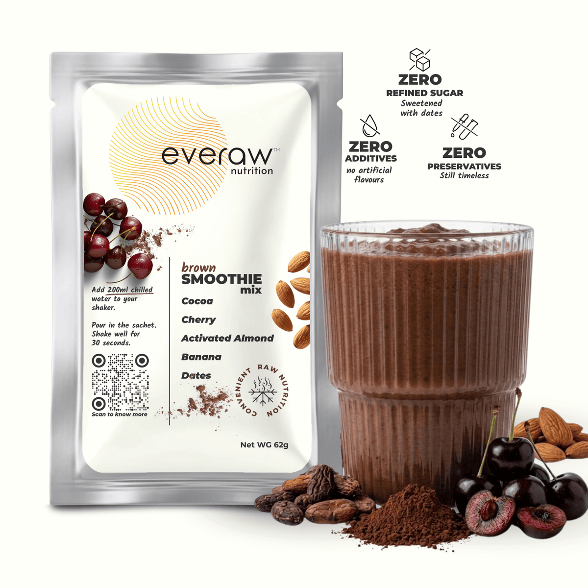 Everaw Brown freeze dried Super Smoothie mix made from real cocoa, cherry and almond, 100% real fruit with no added sugar, no preservatives and no artificial colours, instant healthy smoothie for kids and adults
